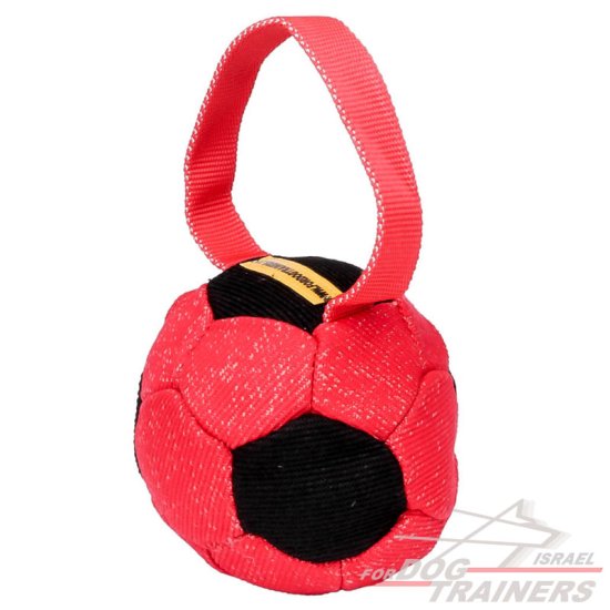 כדור נשיכה בצורת כדורגל + ידית אחיזה! - FOR DOG TRAINERS- ISRAEL
