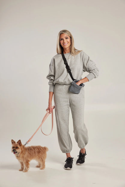 פאוץ' אילוף מקצועי גודל בינוני voila -פאוץ' חטיפים מסיליקון מהפכני עם מגנון נעילה קל לניקוי ושטיפה - FOR DOG TRAINERS- ISRAEL