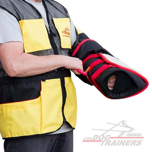 שרוול לאימון כלבים צעירים ובוגרים - FOR DOG TRAINERS- ISRAEL
