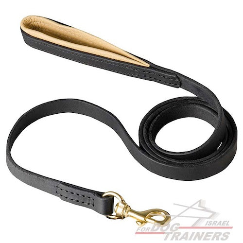 רצועת עור לכלב נוחה במיוחד עם חומר תומך על הידית - FOR DOG TRAINERS- ISRAEL